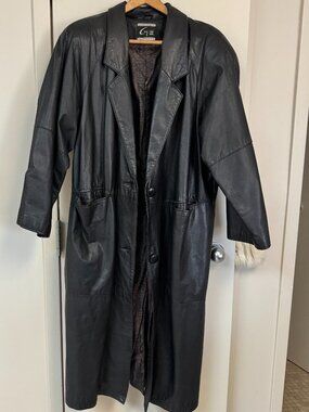 Vintage Global Identity G-III Black Leather Trench Coat Women's Retro Chic